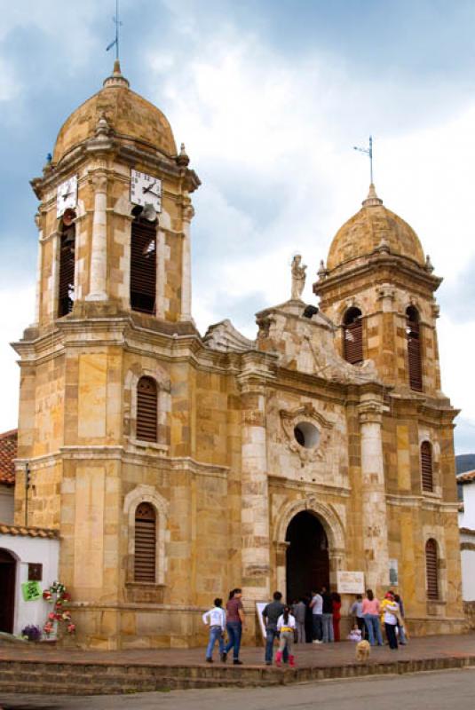 Parroquia Nuestra Señora del Rosario, Tibasosa, B...