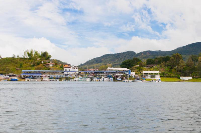 Embalse de Guatape, Guatape, El PeÃ±ol, Antioqui...