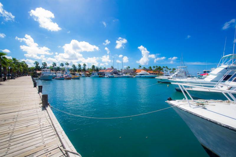 Puerto Deportivo, Oranjestad, Aruba, Antillas Meno...