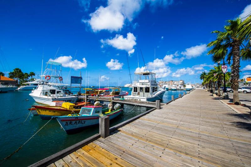 Puerto Deportivo, Oranjestad, Aruba, Antillas Meno...