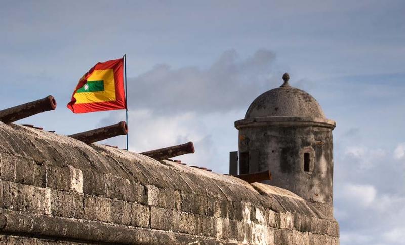 Muralla en el Fuerte San Fernando, Cartagena, Boli...