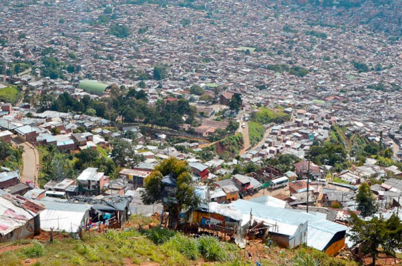 Barrio Santo Domingo, Medellin, Antioquia, Colombi...