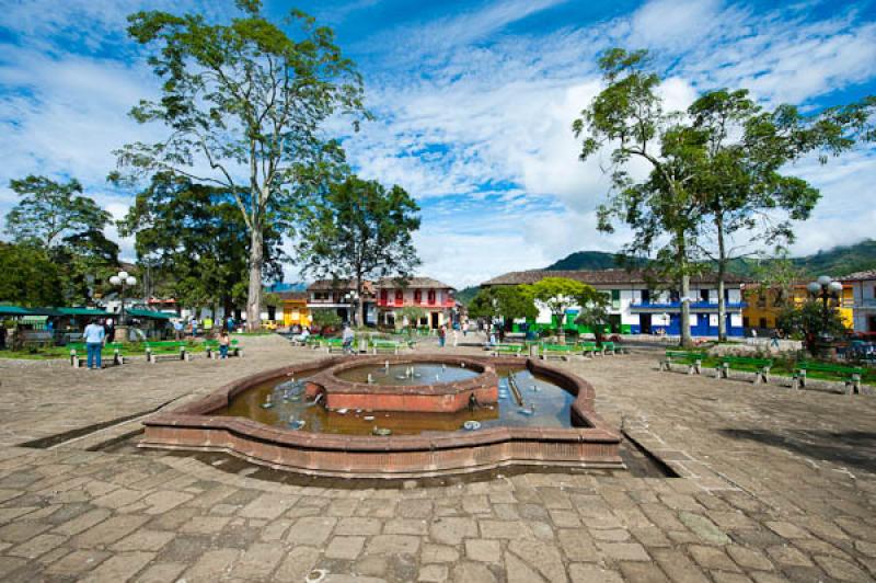 Parque Principal, Jardin, Suroeste Antioqueño, An...