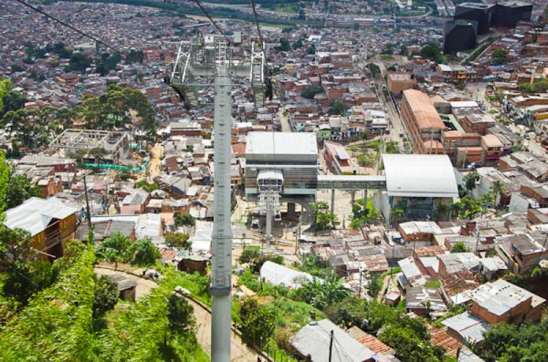 Estacion Santo Domingo Savio, Santo Domingo Savio,...