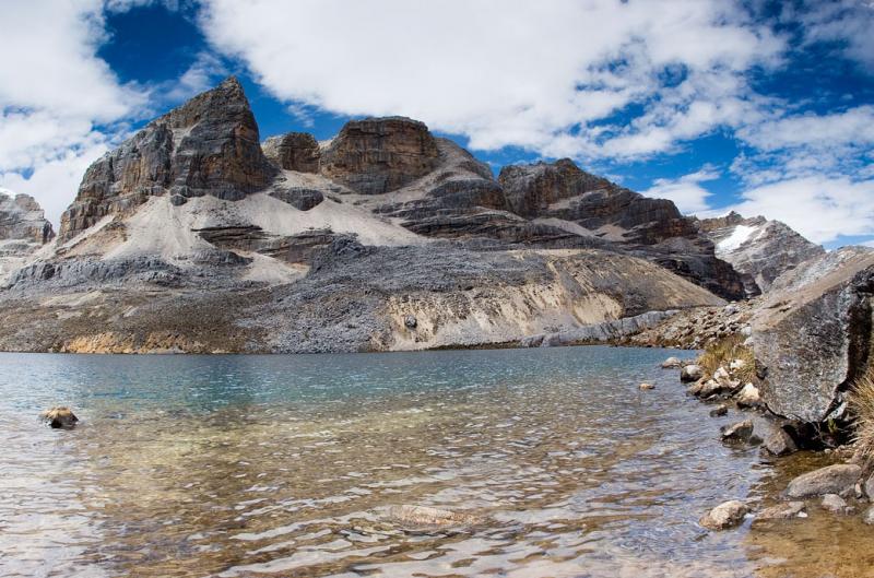 Laguna Hoja Larga, Sierra Nevada del Cocuy, Boyaca...