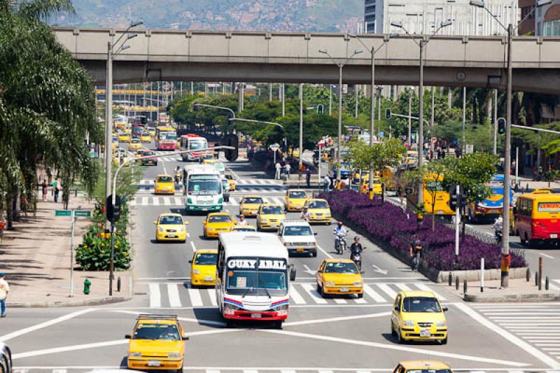 Avenida San Juan, Medellin, Antioquia, Colombia