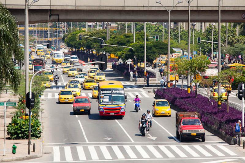 Avenida San Juan, Medellin, Antioquia, Colombia