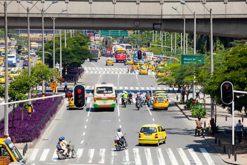 Avenida San Juan, Medellin, Antioquia, Colombia