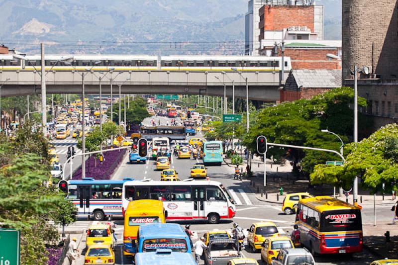 Avenida San Juan, Medellin, Antioquia, Colombia