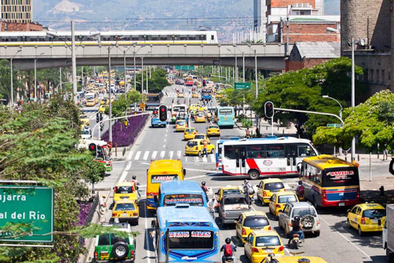 Avenida San Juan, Medellin, Antioquia, Colombia