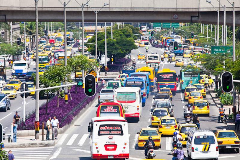 Avenida San Juan, Medellin, Antioquia, Colombia