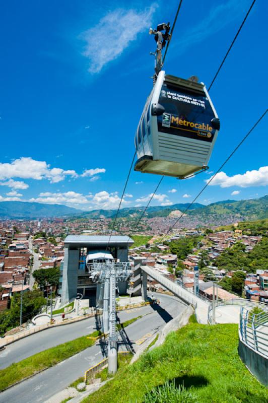 Metrocable Nuevo Occidente, San Javier, Medellin, ...