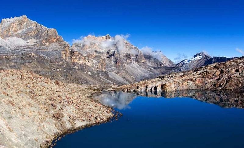 Laguna Hoja Larga, Sierra Nevada del Cocuy, Boyaca...