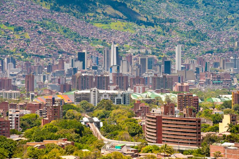 Panoramica de la Ciudad de Medellin, Antioquia, Co...