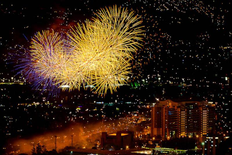 Bicentenario de la Independencia de Colombia, Mede...