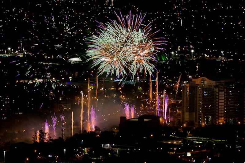 Bicentenario de la Independencia de Colombia, Mede...