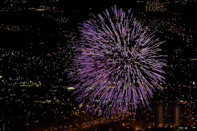 Bicentenario de la Independencia de Colombia, Mede...