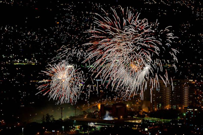 Bicentenario de la Independencia de Colombia, Mede...