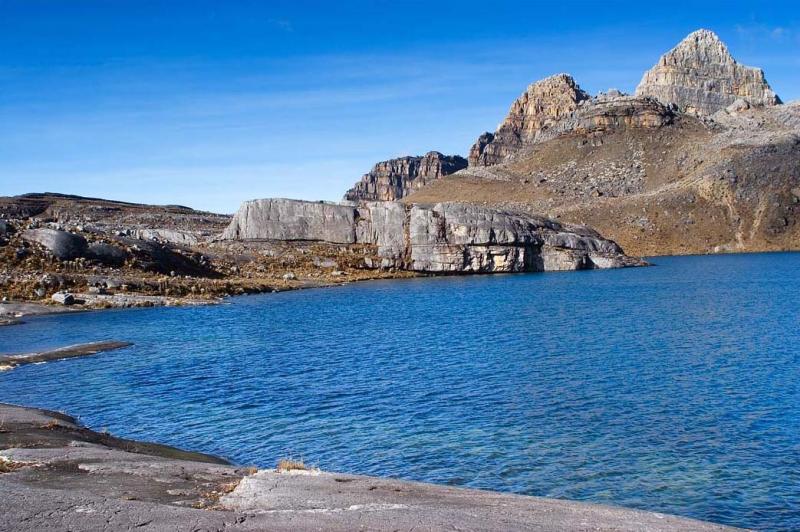 Laguna la Plaza, Sierra Nevada del Cocuy, Boyaca, ...