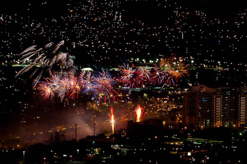 Bicentenario de la Independencia de Colombia, Mede...