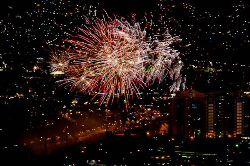 Bicentenario de la Independencia de Colombia, Mede...