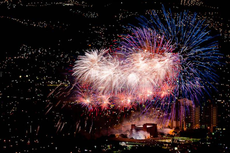 Bicentenario de la Independencia de Colombia, Mede...