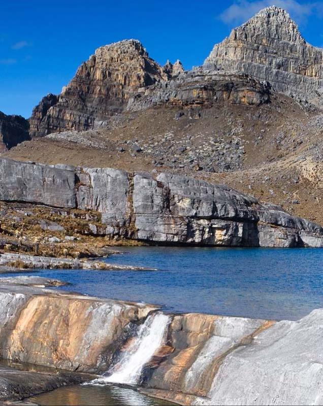 Laguna la Plaza, Sierra Nevada del Cocuy, Boyaca, ...