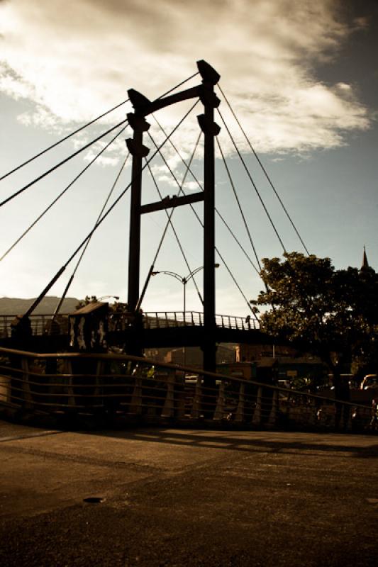 Puente Peatonal, Medellin, Antioquia, Colombia