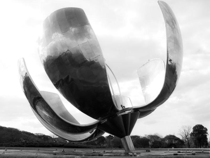 Floralis Generica, Recoleta, Buenos Aires, Argenti...