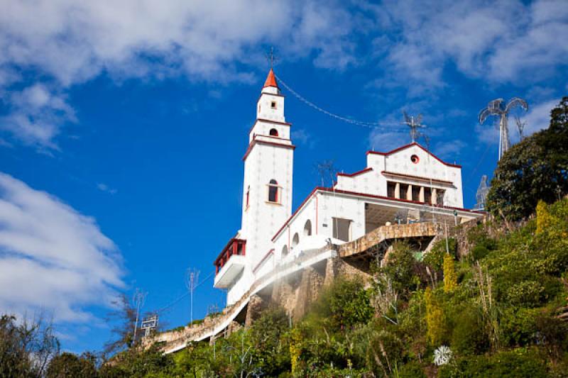 Santuario del Señor Caido de Monserrate, Cerro de...