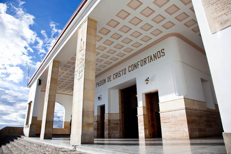 Santuario del Señor Caido de Monserrate, Cerro de...