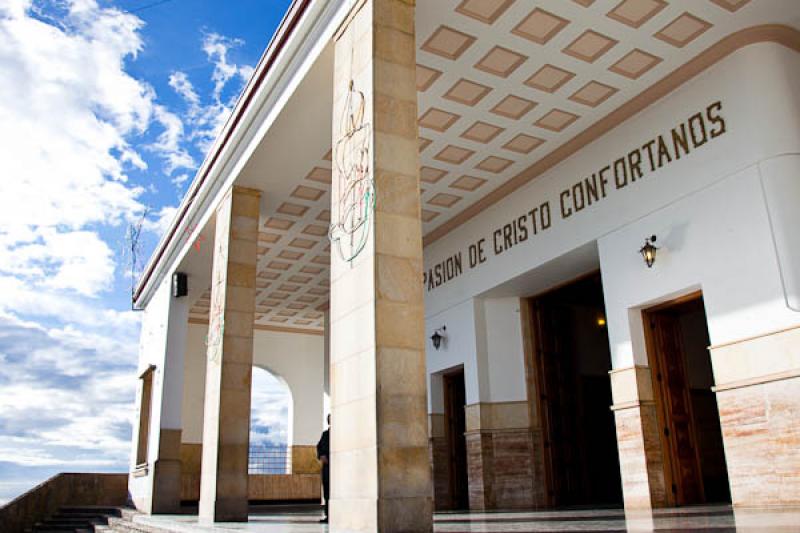 Santuario del Señor Caido de Monserrate, Cerro de...