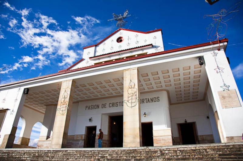 Santuario del Señor Caido de Monserrate, Cerro de...