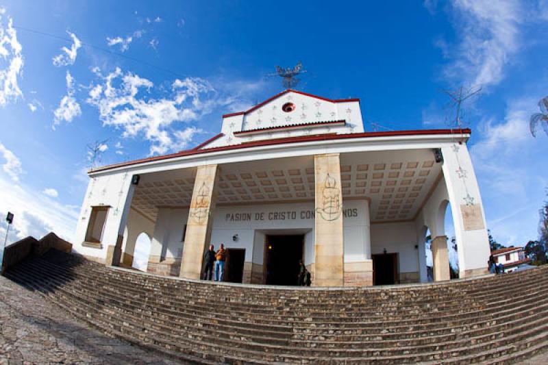 Santuario del Señor Caido de Monserrate, Cerro de...