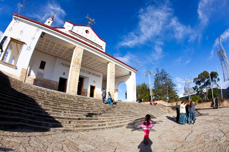 Santuario del Señor Caido de Monserrate, Cerro de...