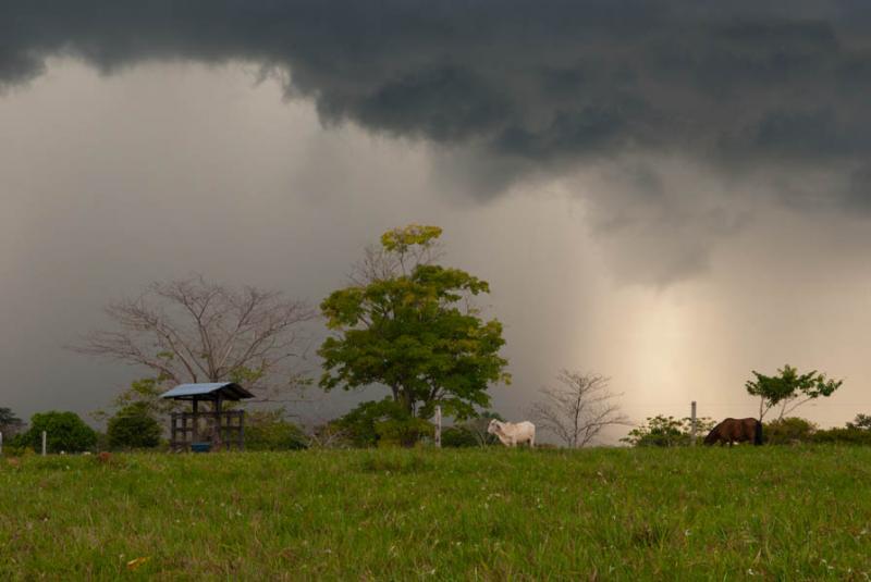 Atardecer en Cordoba, Monteria, Colombia