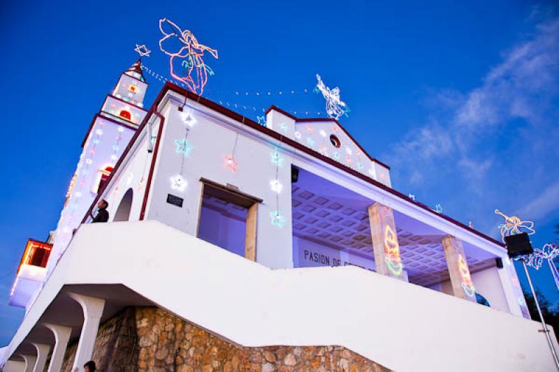 Santuario del Señor Caido de Monserrate, Cerro de...