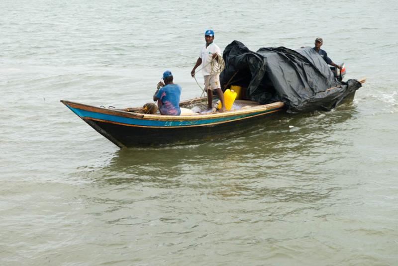 Pescadores en Buenaventura, Valle del Cauca, Cali,...