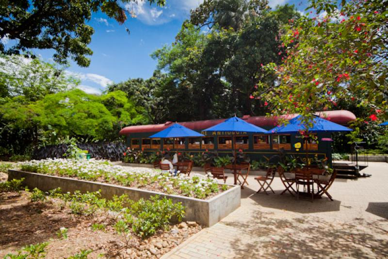 El Vagon, Jardin Botanico de Medellin Joaquin Anto...