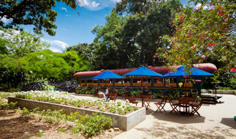 El Vagon, Jardin Botanico de Medellin Joaquin Anto...