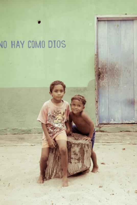 Niños de Santiago de Tolu, Tolu, Sucre, Sincelejo...