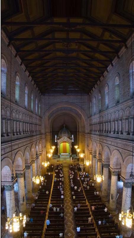 Interior de una Iglesia, Medellin, Antioquia, Colo...