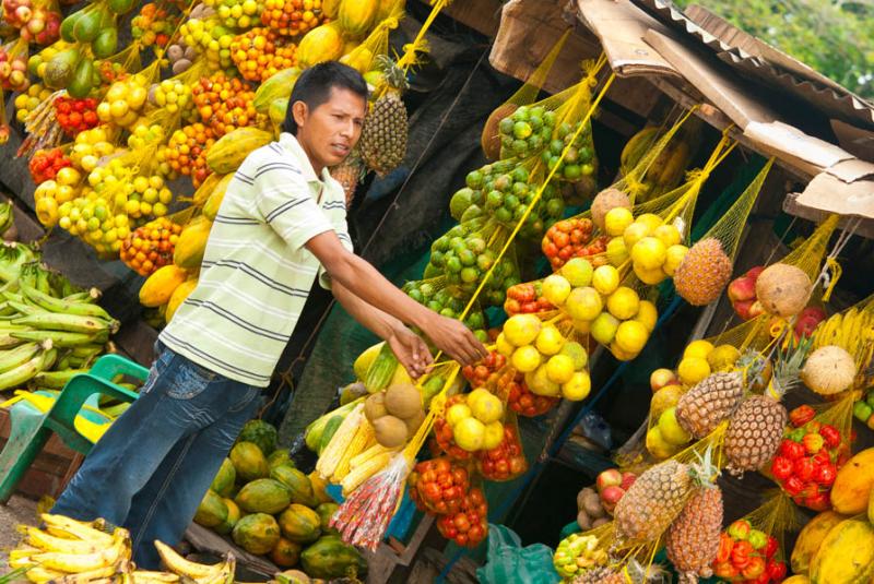 Mercado de Puerto Nariño, Puerto Nariño, Amazoni...