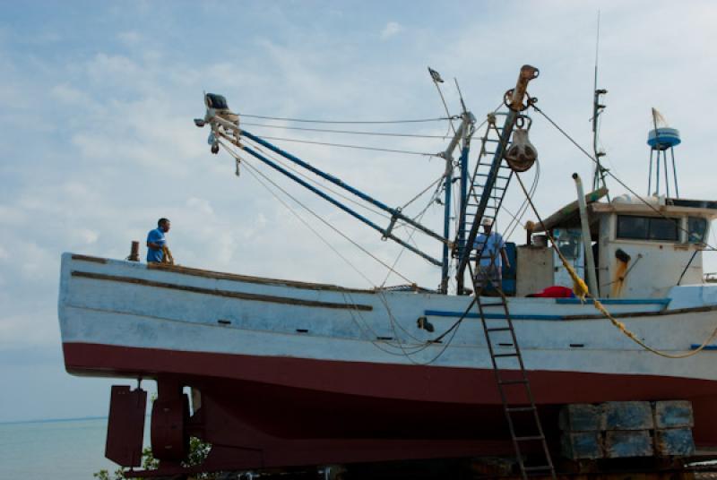 Barco Pesquero, Santiago de Tolu, Tolu, Sucre, Sin...