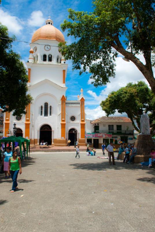 Iglesia de San Rafael Arcangel, San Rafael, Orient...