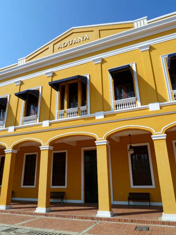 Edificio de la Administracion de la Aduana, Barran...