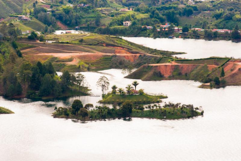 Embalse de Guatape, Guatape, Antioquia, Oriente An...