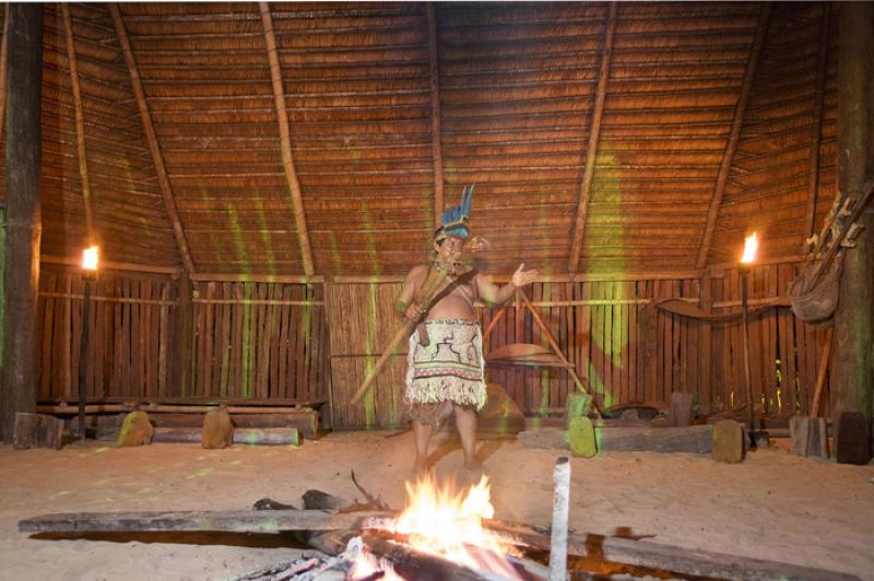 Chaman en Ritual, Amazonas, Leticia, Colombia