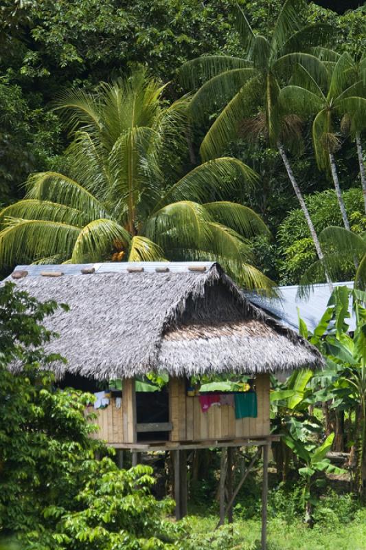 Maloca en Amazonas, Leticia, Colombia