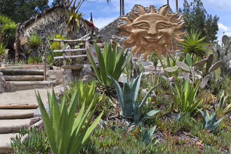 Museo de Sitio IntiÃ±an, San Antonio de Pichinch...